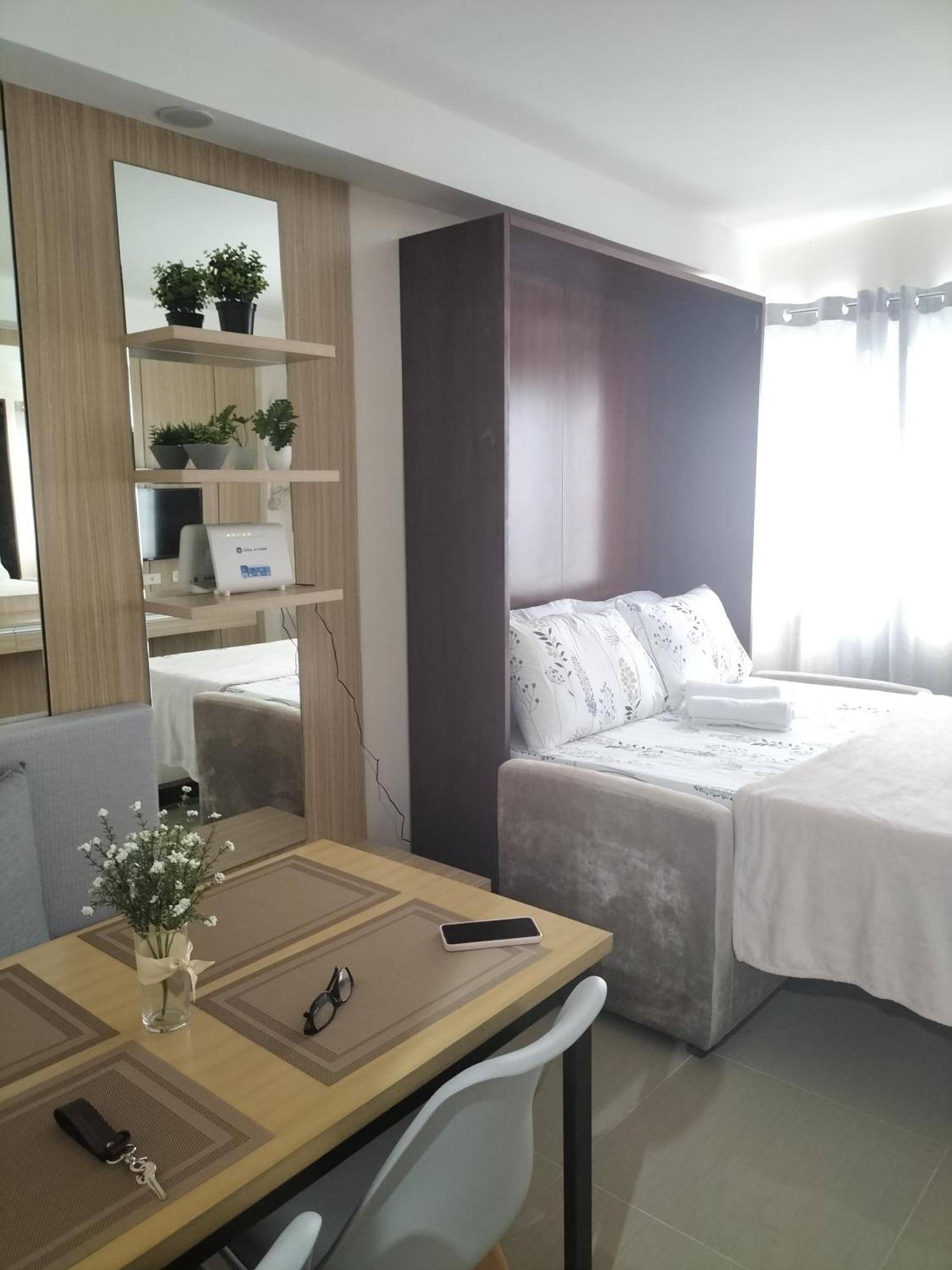 Cozy 1233 The Persimmon Studio Near Sm And Ayala Cebu Exterior foto